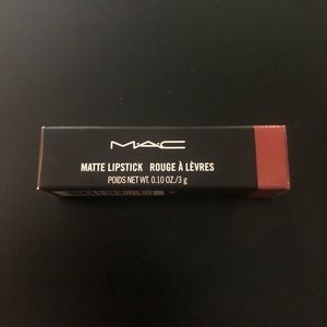 MAC matte lipstick in Taupe